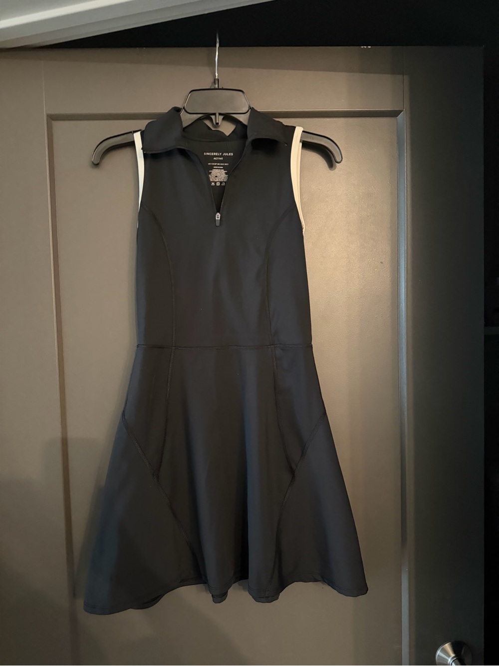 NWOT Sincerely Jules Active Sleeveless Black Polo Dress with White Trim Small